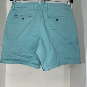 GAP Mens 8 Inch Vintage Chino Shorts Frostbitten Blue Teal 33 S/880826-09